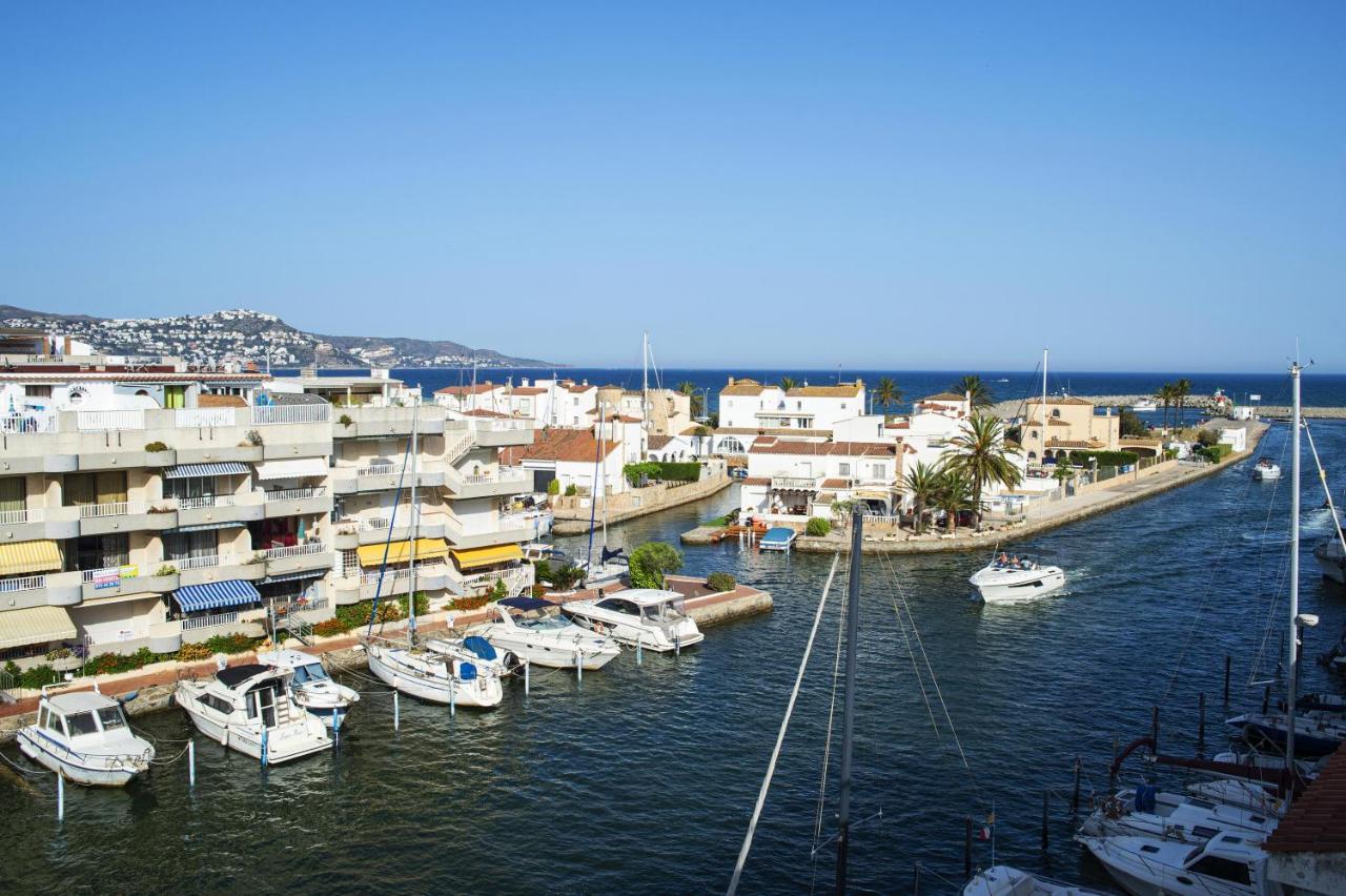 Pierre & Vacances Empuriabrava Marina Экстерьер фото