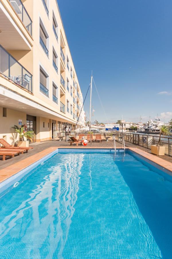 Pierre & Vacances Empuriabrava Marina Экстерьер фото