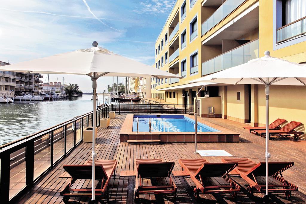 Pierre & Vacances Empuriabrava Marina Экстерьер фото